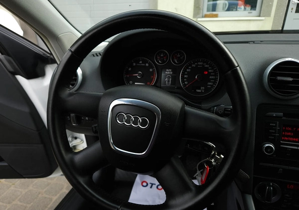 Audi A3 cena 34900 przebieg: 156000, rok produkcji 2010 z Gryfice małe 781